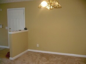 5103 Fairington Club Dr in Stonecrest, GA - Building Photo - Building Photo