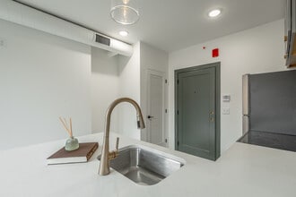 117 E 7th St in Chattanooga, TN - Building Photo - Building Photo