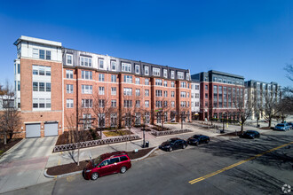 1391 Pennsylvania Ave SE, Unit 257 in Washington, DC - Building Photo - Building Photo