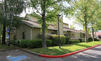 Summer Place Apartments