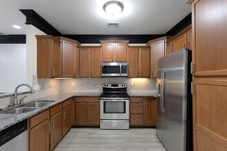 5006 Waterloo Ave in Fayetteville, NC - Building Photo - Building Photo
