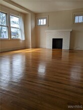 264 St Lawrence Ave in Buffalo, NY - Building Photo - Building Photo