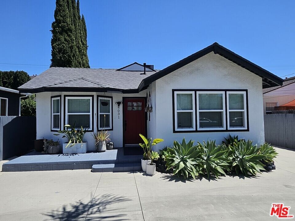 4031 Brunswick Ave in Los Angeles, CA - Building Photo