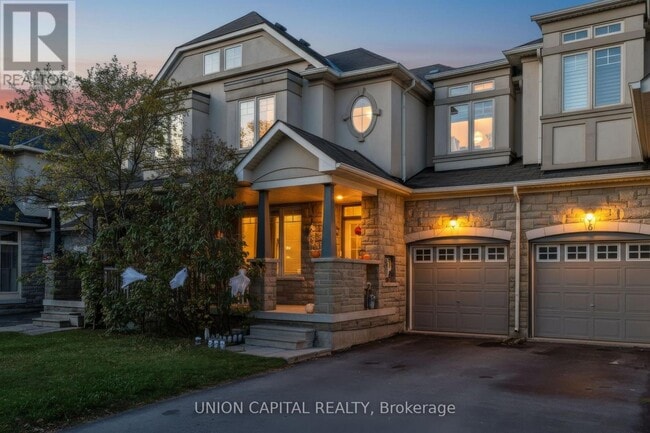 8 Stookes Crescent in Richmond Hill, ON - Building Photo - Building Photo