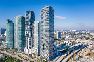 Marquis in Miami, FL - Foto de edificio - Building Photo