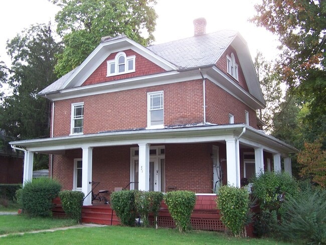 property at 802 31st St NW
