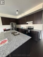 16 Lord Dr in Ajax, ON - Building Photo - Building Photo