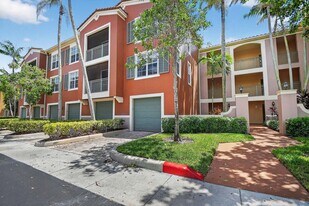 11740 St Andrews Place in Wellington, FL - Building Photo