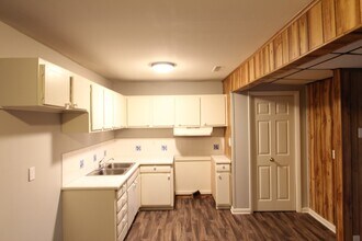 215 Von Dale Dr in Birmingham, AL - Building Photo - Building Photo