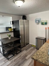 6002 72nd Ave N in Pinellas Park, FL - Building Photo - Building Photo