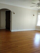 1914 W Morse Ave in Chicago, IL - Building Photo - Building Photo