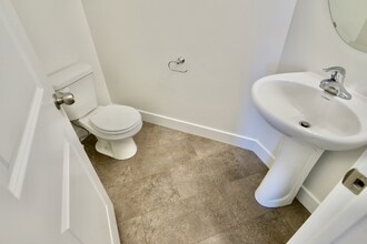1560 N 3950 W in Lehi, UT - Building Photo - Building Photo