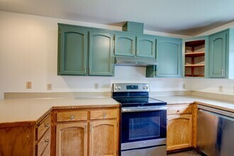 1282 NW Lanyard Loop in Oak Harbor, WA - Building Photo - Building Photo