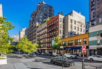 244-252 W 27th St in New York, NY - Foto de edificio - Building Photo