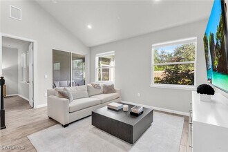 4546 Arboretum Cir in Naples, FL - Building Photo - Building Photo
