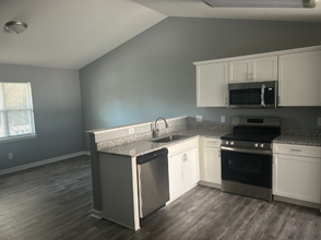 American Ave NE in Concord, NC - Building Photo - Interior Photo