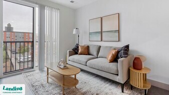 2005 Brook Rd in Richmond, VA - Building Photo