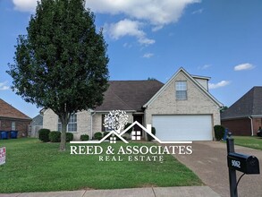9062 Gavin Dr in Olive Branch, MS - Building Photo - Building Photo