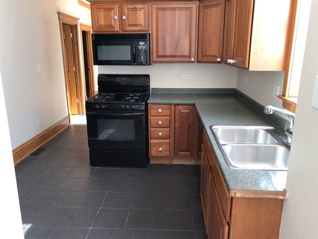 1715 W Rascher Ave, Unit #1 in Chicago, IL - Building Photo - Building Photo