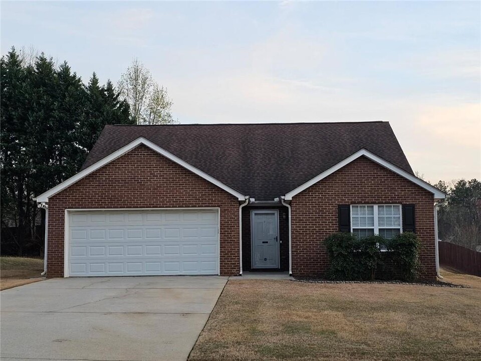 1539 Kidd Rd in Jonesboro, GA - Building Photo