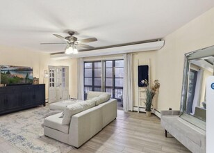 5400 Three Points Blvd, Unit 331 in Mound, MN - Building Photo - Building Photo