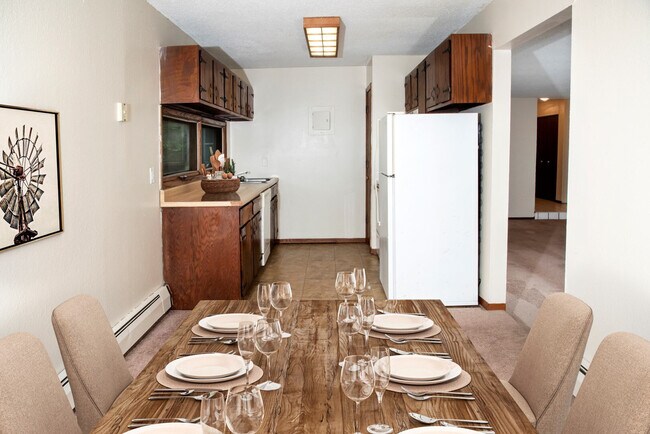 Bass Lake Crossing in New Hope, MN - Foto de edificio - Interior Photo