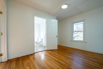 107 Columbia St in New Britain, CT - Building Photo - Building Photo