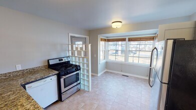 218 E 33rd Pl in Tulsa, OK - Building Photo - Building Photo