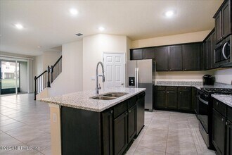 572 Coastline Wy in St. Augustine, FL - Building Photo - Building Photo