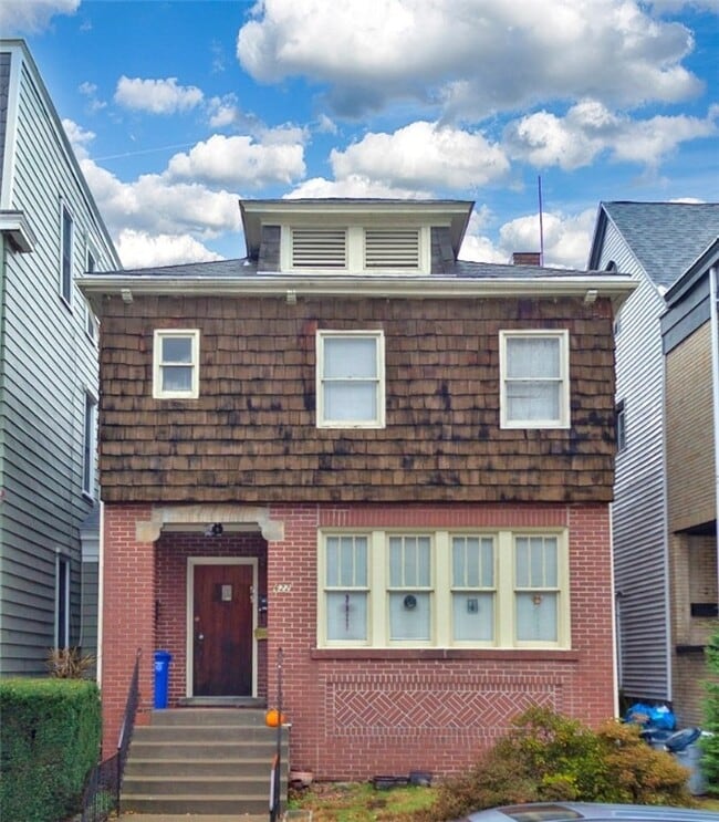 622 Copeland St, Unit 2