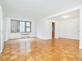 310 Lenox Rd in Brooklyn, NY - Building Photo