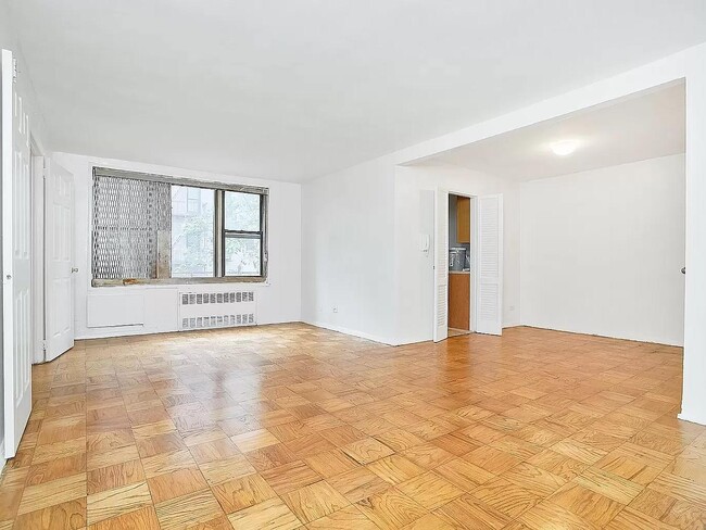 property at 310 Lenox Rd