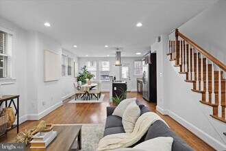 521 Quintana Pl NW in Washington, DC - Building Photo - Building Photo