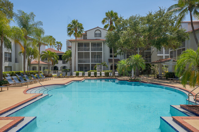 Town Aventura in Aventura, FL - Foto de edificio - Building Photo