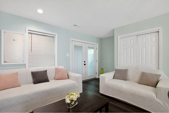 property at 405 Westminster Ln