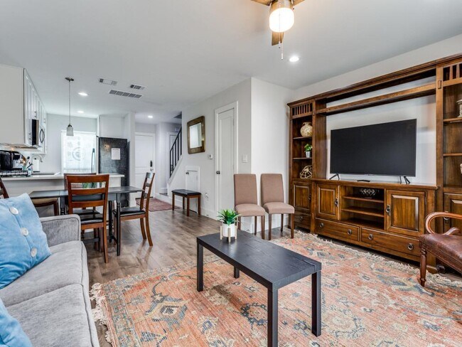 property at 3806 Southway Dr