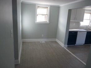 105 Francis St in Snow Hill, NC - Building Photo - Building Photo