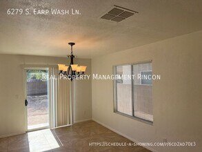 6279 S Earp Wash Ln in Tucson, AZ - Foto de edificio - Building Photo