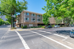 Central Sacramento Studios Apartments