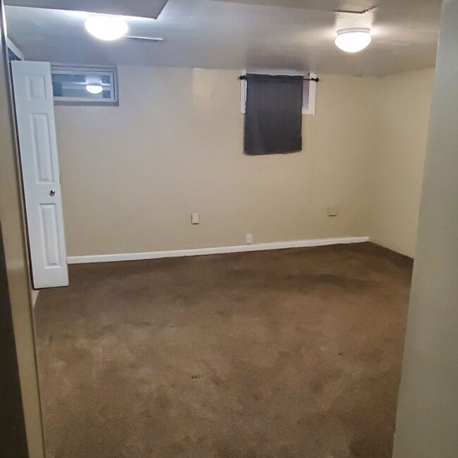 property at 34987 Northview Cir