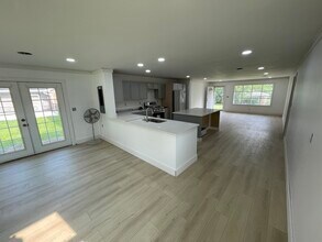 160 Kimberly Dr in Paducah, KY - Building Photo - Building Photo