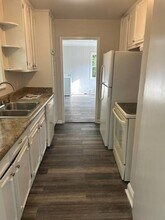 2100 SpringHill Ave in Mobile, AL - Building Photo - Building Photo