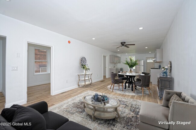 34 Vliet St in Cohoes, NY - Building Photo - Building Photo