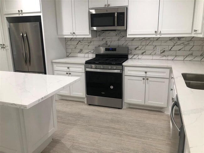 1618 Longacre Dr in Houston, TX - Building Photo - Building Photo