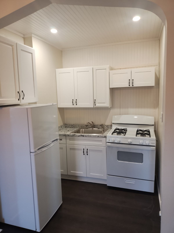 323 Lehman St, Unit 2 in Lebanon, PA - Building Photo - Building Photo