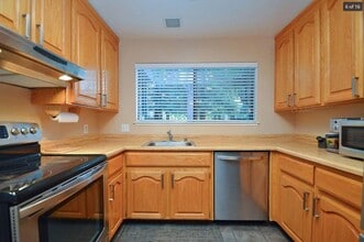4029 Ralston Common in Fremont, CA - Building Photo - Building Photo