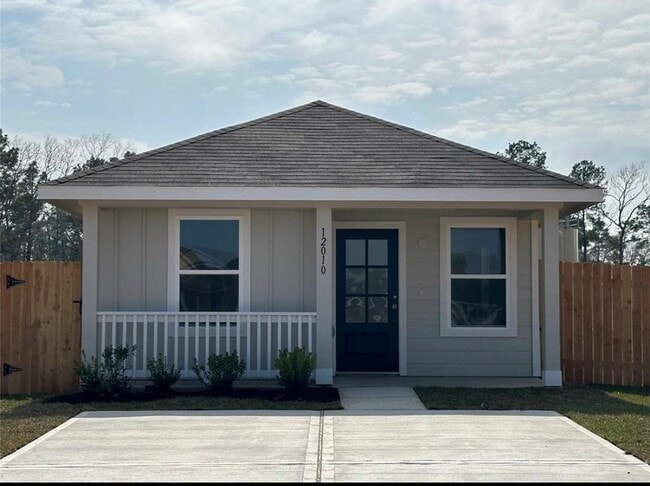 12010 William Trails Cir