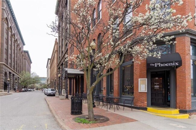 308 W 8th St in Kansas City, MO - Building Photo - Building Photo