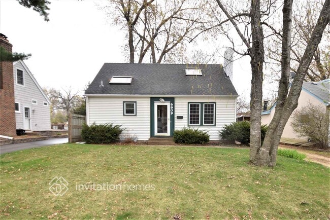 property at 6909 Morgan Ave S