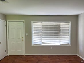 104 Merlin St in Warner Robins, GA - Building Photo - Building Photo